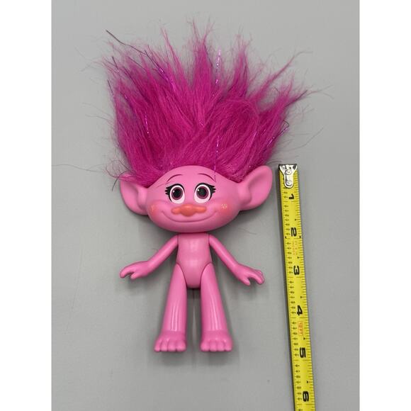2015 Hasbro DWA Troll Pink Poppy Doll Nude 5 Inch Figure - Picture 2 of 7